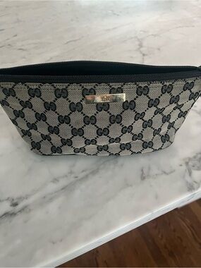 Vintage Gucci boat bag!